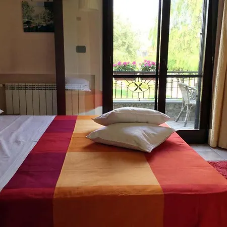 Lura فندق مبيت وإفطار