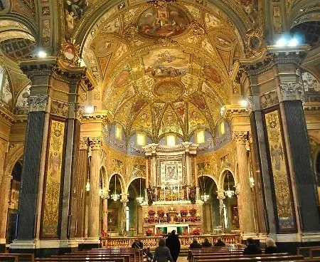 فندق مبيت وإفطار Lura 3*