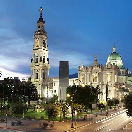 فندق مبيت وإفطار Lura 3*